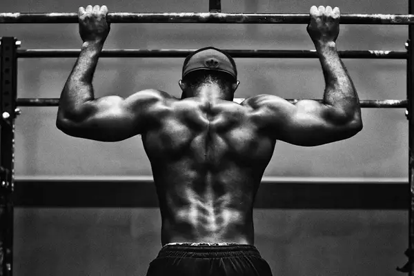 The 6 Fatal Mistakes in Muscle Building